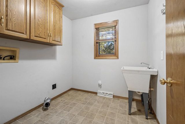 1168 COUNTY ROAD C, Pulaski, WI 54162