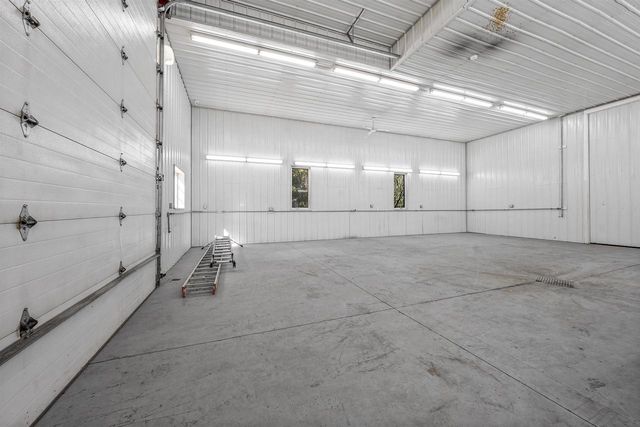 1168 COUNTY ROAD C, Pulaski, WI 54162