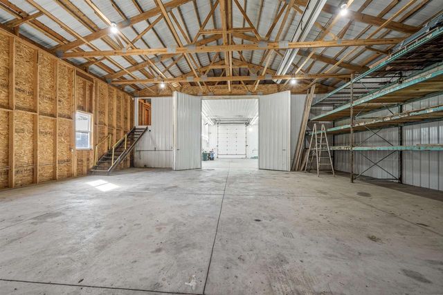 1168 COUNTY ROAD C, Pulaski, WI 54162