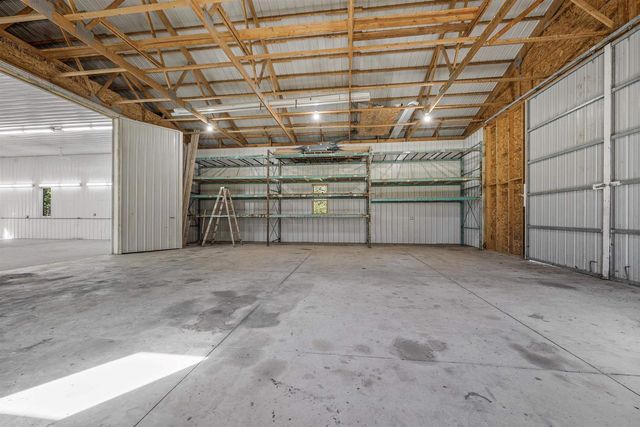 1168 COUNTY ROAD C, Pulaski, WI 54162