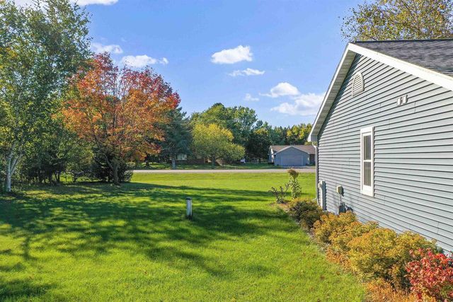 1168 COUNTY ROAD C, Pulaski, WI 54162