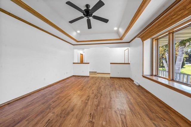 1168 COUNTY ROAD C, Pulaski, WI 54162