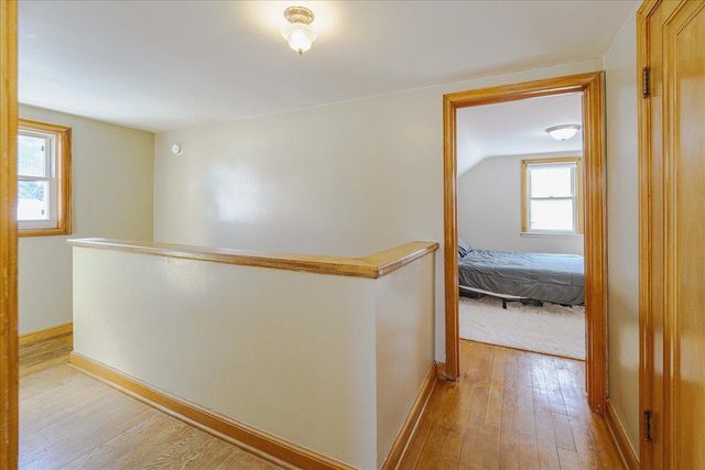 107 Lincoln Avenue N, New Prague, MN 56071