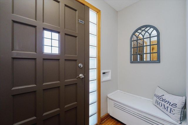 107 Lincoln Avenue N, New Prague, MN 56071