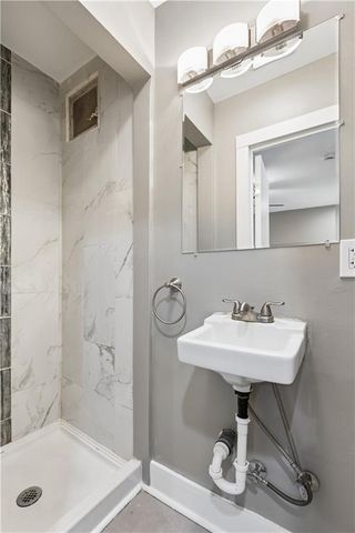 5038 S Benton Avenue, Kansas City, MO 64130