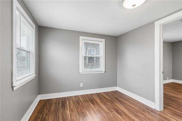 5038 S Benton Avenue, Kansas City, MO 64130