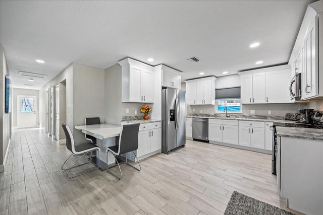 1227 SEDEEVA CIRCLE S, Clearwater, FL 33755