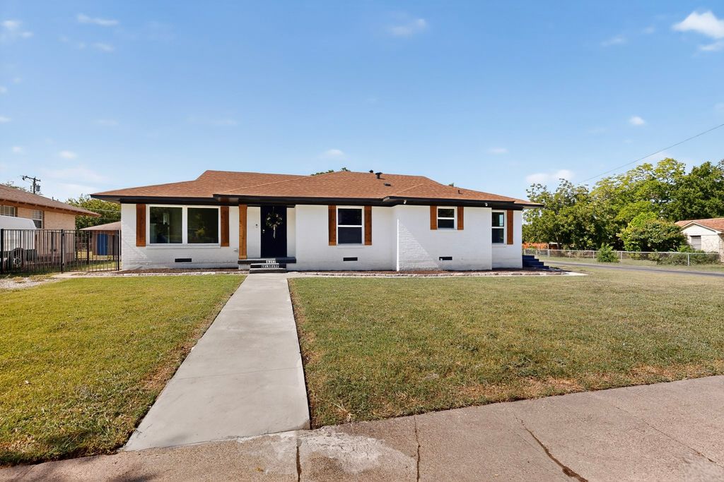 6202 Belgrade Avenue, Dallas, TX 75227