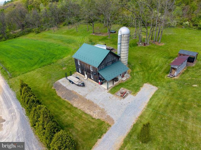 1020 CLARK HILL RD, Mount Pleasant Mills, PA 17853