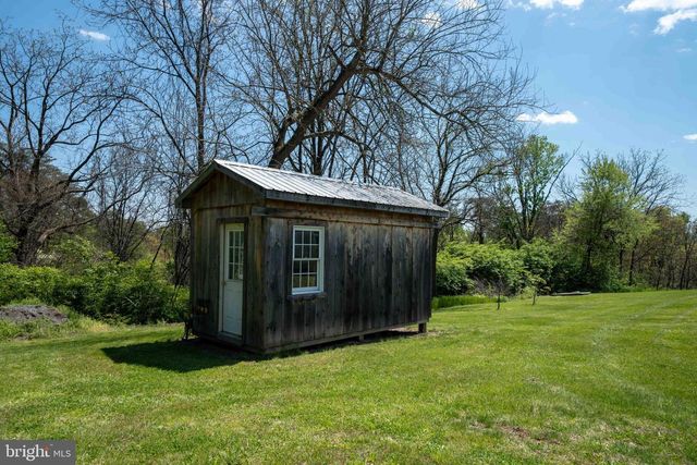 1020 CLARK HILL RD, Mount Pleasant Mills, PA 17853