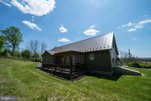 1020 CLARK HILL RD, Mount Pleasant Mills, PA 17853