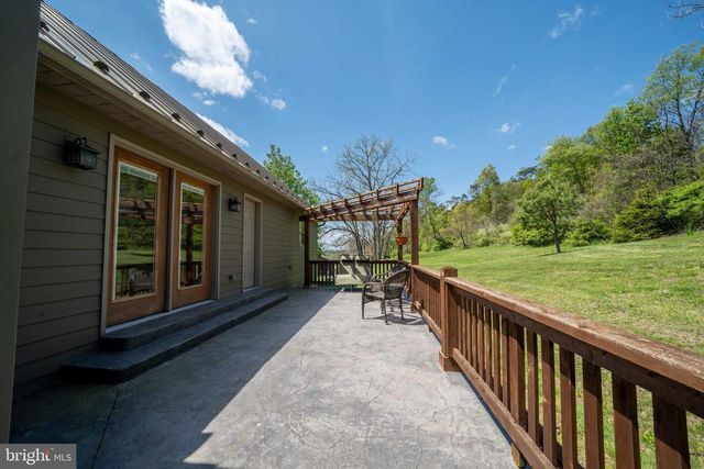 1020 CLARK HILL RD, Mount Pleasant Mills, PA 17853