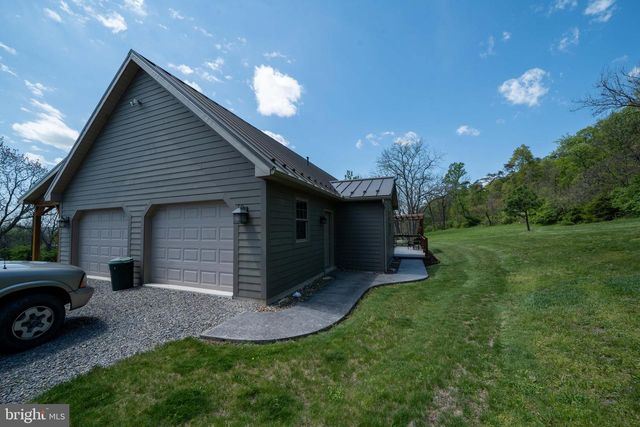 1020 CLARK HILL RD, Mount Pleasant Mills, PA 17853