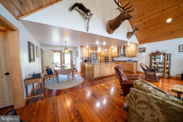 1020 CLARK HILL RD, Mount Pleasant Mills, PA 17853