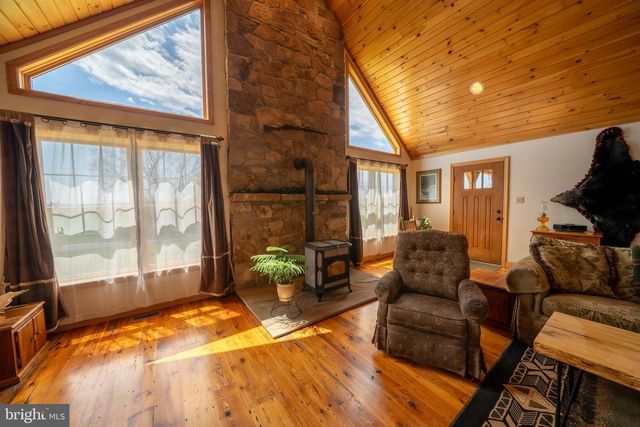 1020 CLARK HILL RD, Mount Pleasant Mills, PA 17853