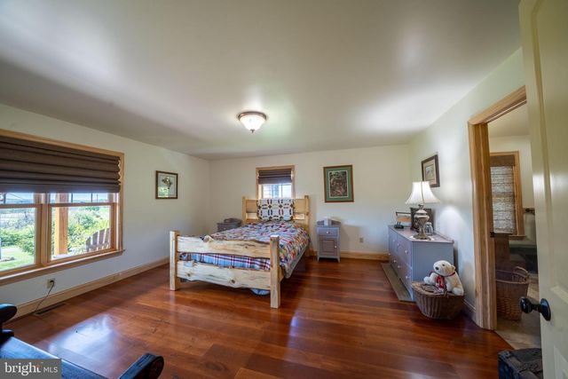 1020 CLARK HILL RD, Mount Pleasant Mills, PA 17853