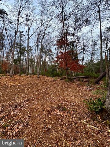 3 SEAGRASS CT, King George, VA 22485