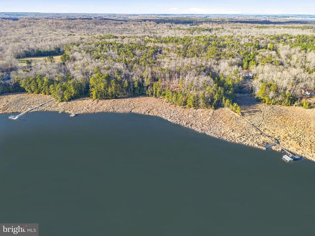 3 SEAGRASS CT, King George, VA 22485