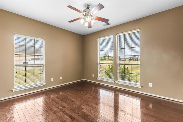 10270 County Road 213, Talty, TX 75126