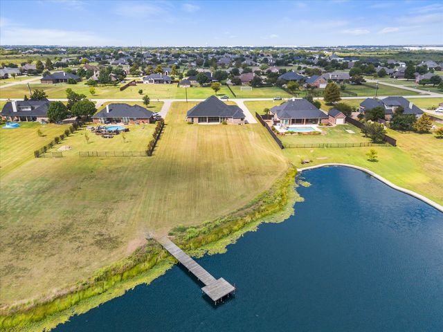 10270 County Road 213, Talty, TX 75126