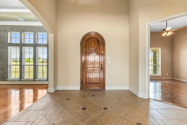 10270 County Road 213, Talty, TX 75126