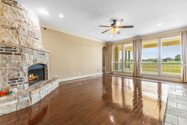 10270 County Road 213, Talty, TX 75126