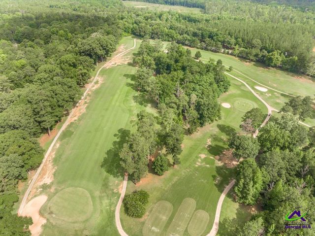 140 White Oak Plantation Drive, Gray, GA 31032