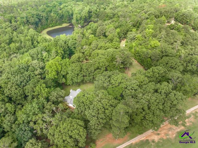 140 White Oak Plantation Drive, Gray, GA 31032