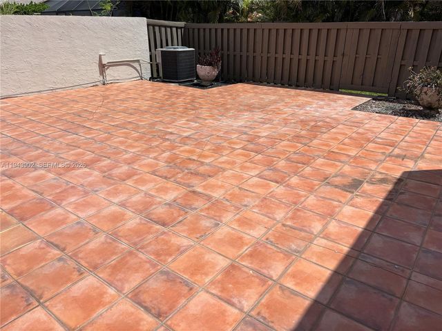 8589 SW 115 Place, Miami, FL 33173