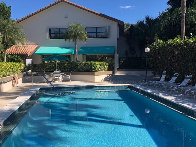 8589 SW 115 Place, Miami, FL 33173