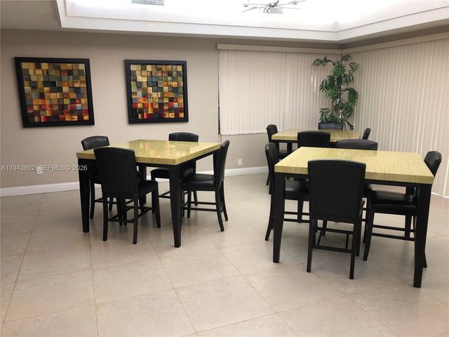 8589 SW 115 Place, Miami, FL 33173