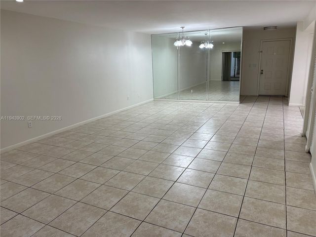 8589 SW 115 Place, Miami, FL 33173