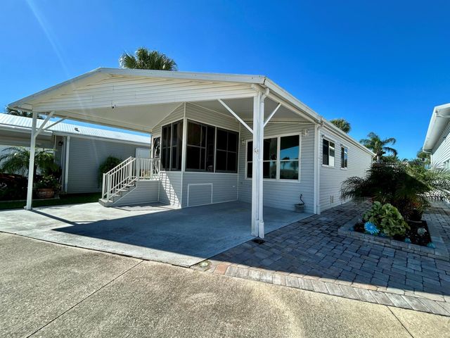 6494 SE 52nd Street, Okeechobee, FL 34974