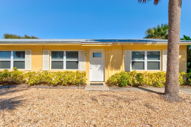712-714 OAKWOOD AVENUE, New Smyrna Beach, FL 32169