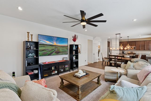 2225 Waterway Place, Union, KY 41091