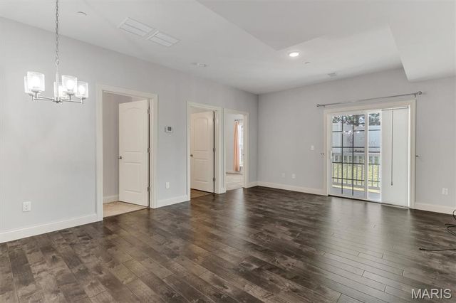 6401 Brookfield Court 102, Unincorporated, MO 63129