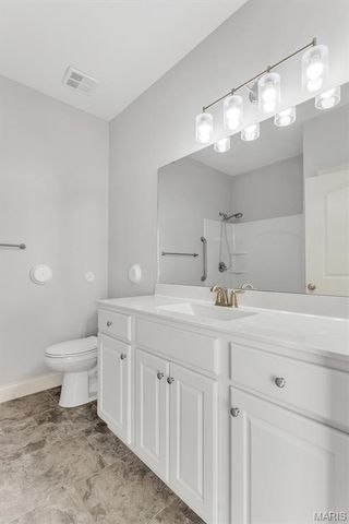 6401 Brookfield Court 102, Unincorporated, MO 63129