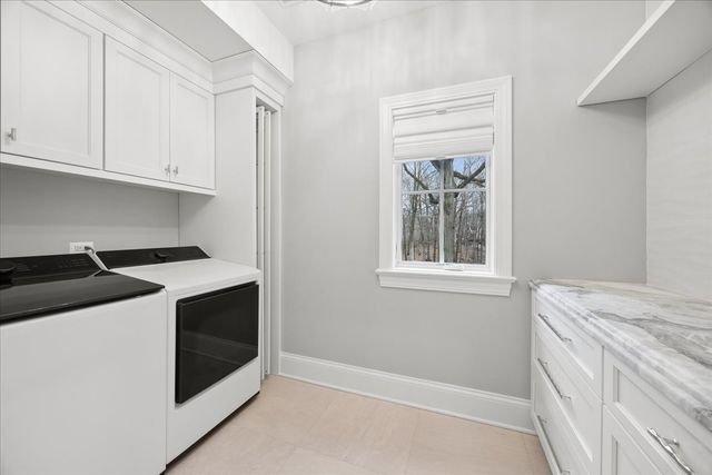 5237 Cornell Avenue, Downers Grove, IL 60515