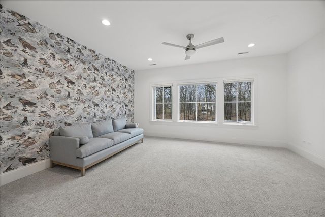 5237 Cornell Avenue, Downers Grove, IL 60515