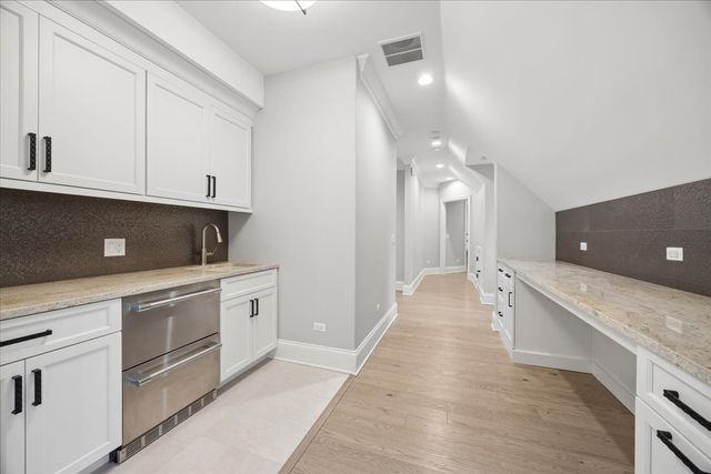 5237 Cornell Avenue, Downers Grove, IL 60515