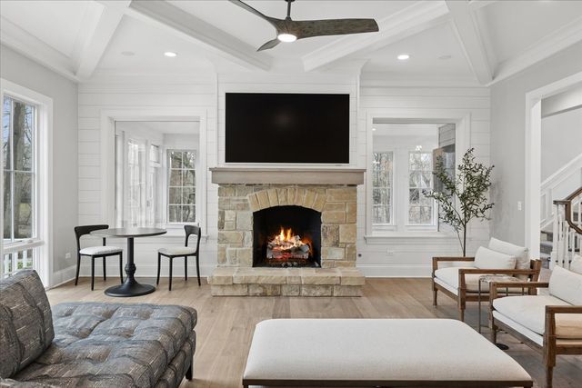 5237 Cornell Avenue, Downers Grove, IL 60515