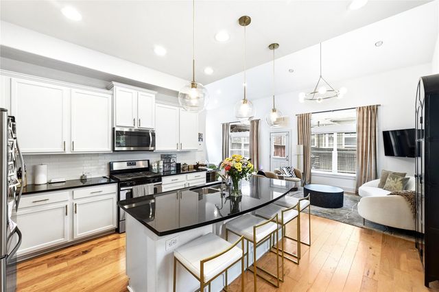 2306 Capulet ST, Austin, TX 78741