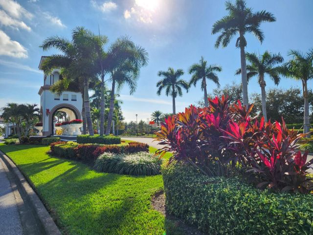 19108 LAPPACIO STREET, Venice, FL 34293