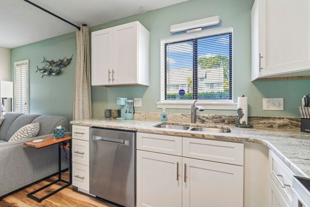 1880 Colony Dr Apt 12A, Surfside Beach, SC 29575