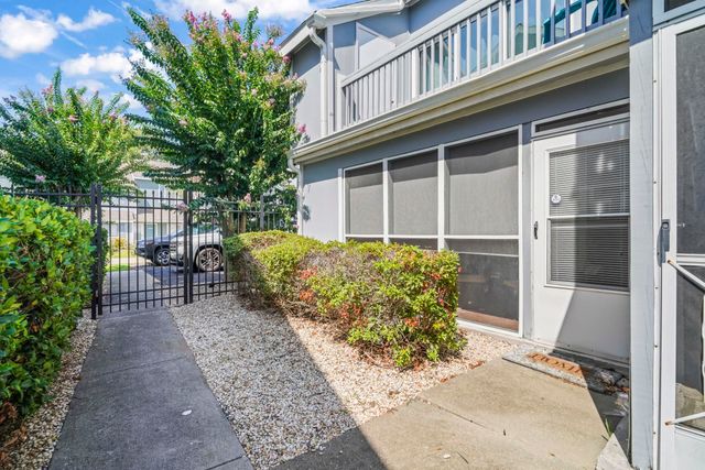 1880 Colony Dr Apt 12A, Surfside Beach, SC 29575