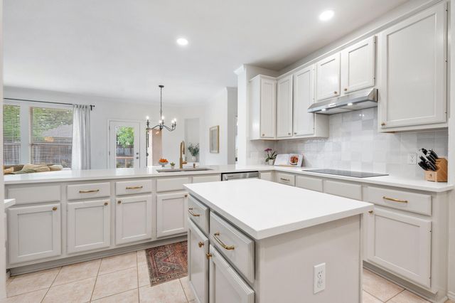 11817 Lake Stone DR, Austin, TX 78738