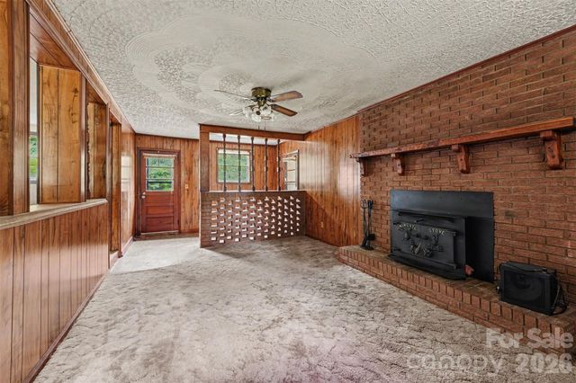 2871 Loviee Road, Lincolnton, NC 28092