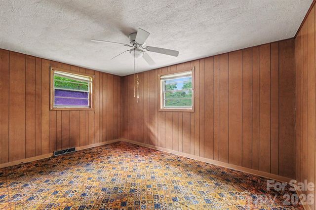 2871 Loviee Road, Lincolnton, NC 28092