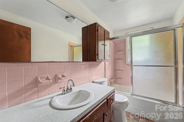 2871 Loviee Road, Lincolnton, NC 28092