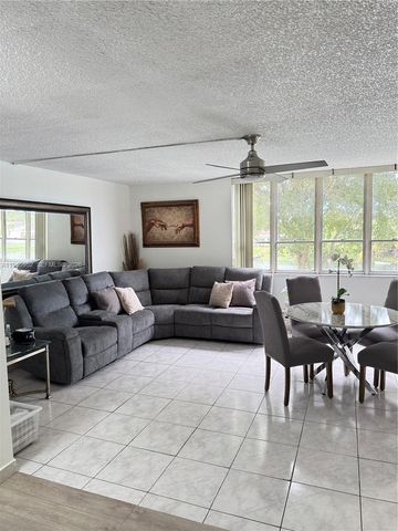 6901 SW 147th Avenue 2E, Miami, FL 33193